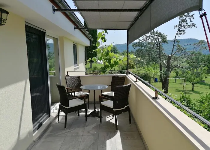 Apartma Pergola Διαμέρισμα *