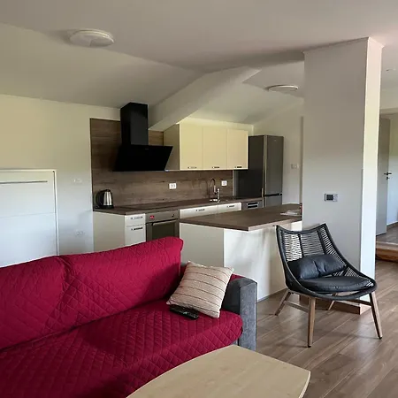 Apartma Pergola * Secovlje