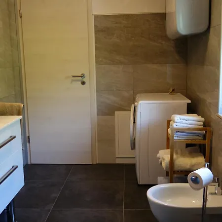 Apartma Pergola * Secovlje